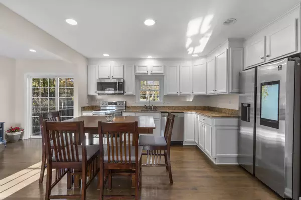 Norwalk, CT 06854,6 Orlando Road