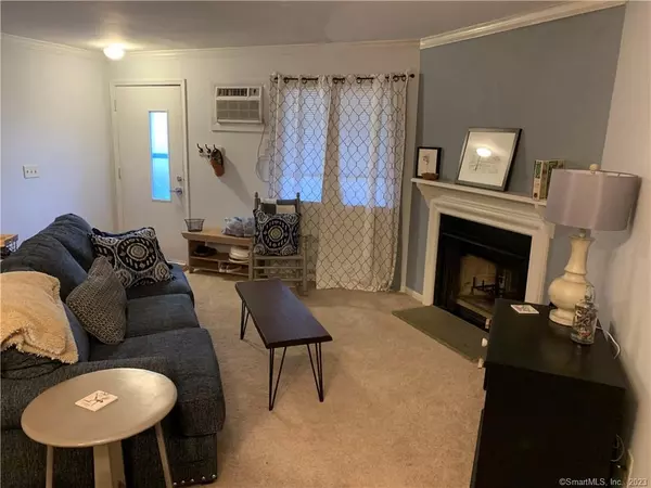 Danbury, CT 06811,8 Rose Lane #APT 24-15