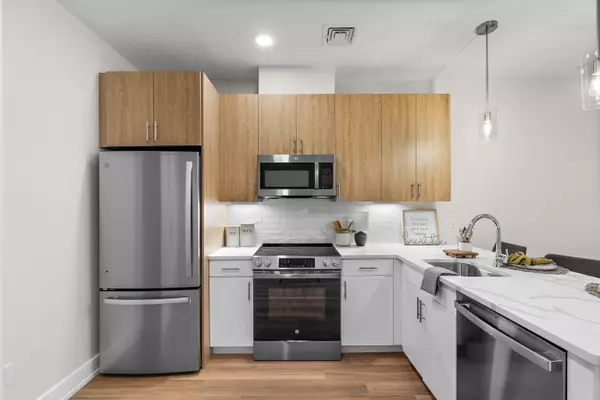 Fairfield, CT 06825,5545 Park Avenue #307