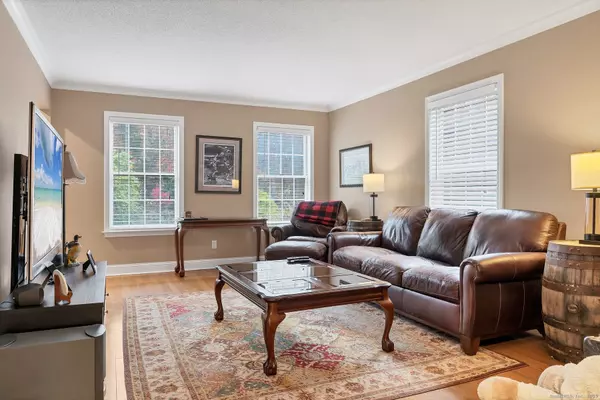 Branford, CT 06405,113 Flat Rock Road