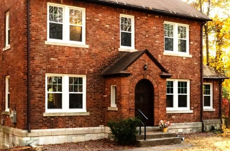 Middletown, CT 06457,498 Pine Street