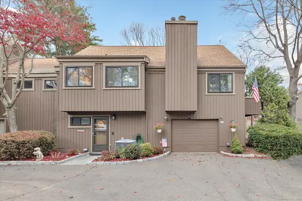 Stratford, CT 06614,289 Agawam Drive #B