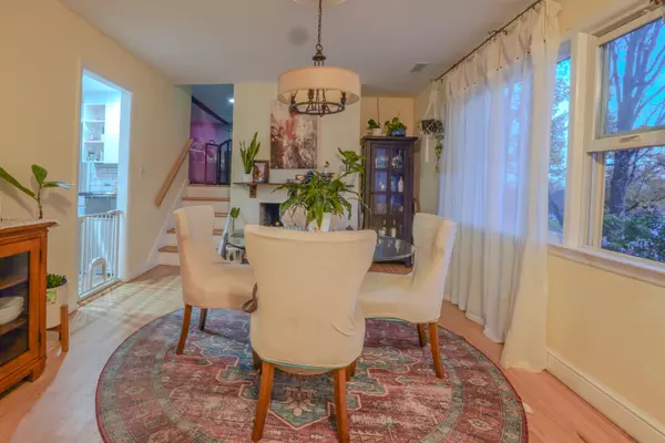 Stamford, CT 06902,124 Wyndover Lane