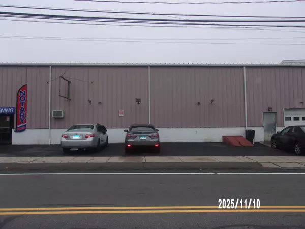 Meriden, CT 06450,711 East Main Street