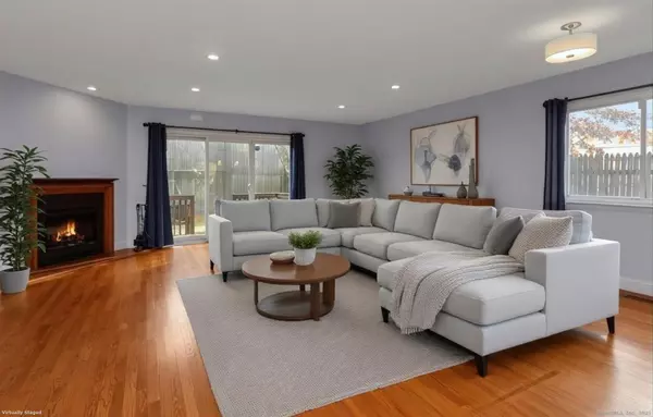 Stamford, CT 06905,52 Randall Avenue #APT 8