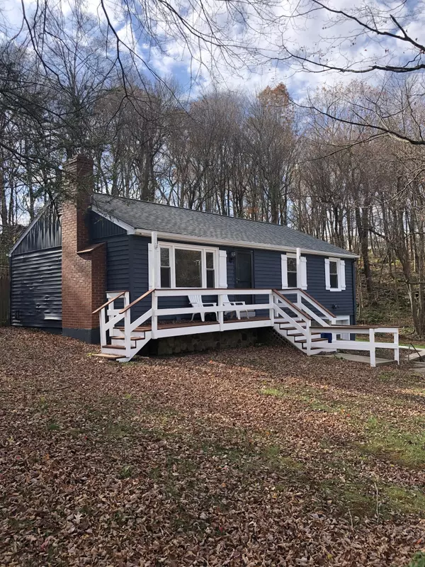 Wolcott, CT 06716,115 Kilmartin Avenue