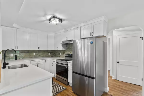 Newtown, CT 06482,205 Great Quarter Road