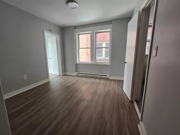 Bridgeport, CT 06605,25 Whittier Street #3