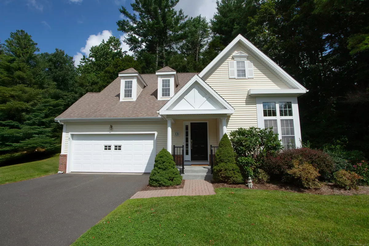 Simsbury, CT 06070,14 Brettonwood Drive
