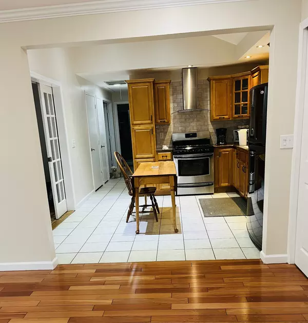 New Britain, CT 06053,227 Amherst Street