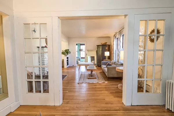 Fairfield, CT 06825,155 Moody Avenue