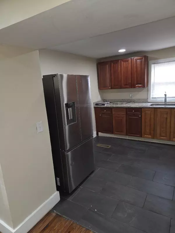 Meriden, CT 06451,65 Prospect Street