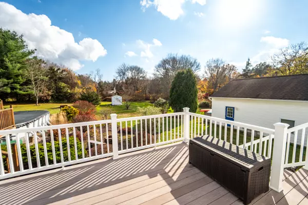 East Lyme, CT 06333,496 Boston Post Road