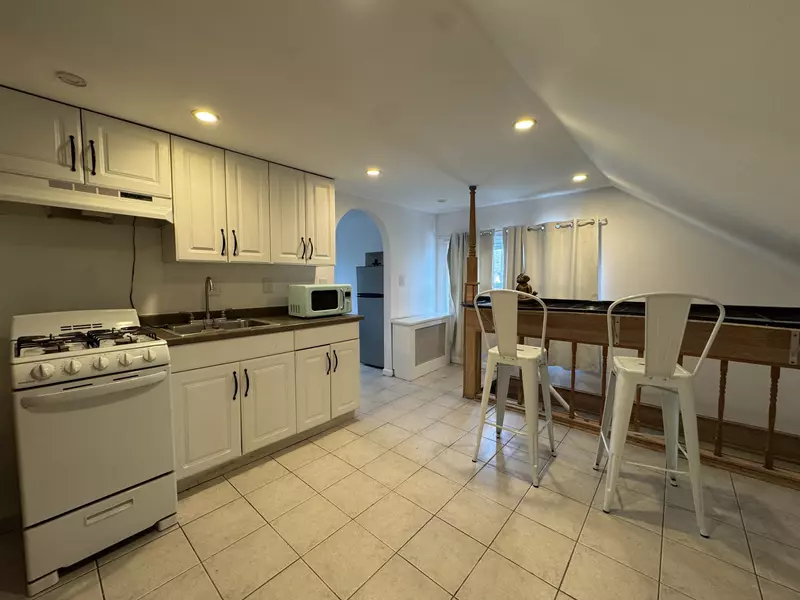 41 Young Dixon Way, Stamford, CT 06902