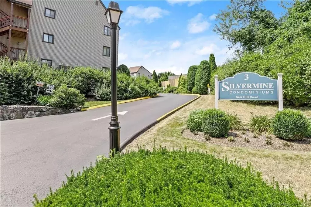 Norwalk, CT 06850,3 Seir Hill Road #APT G3