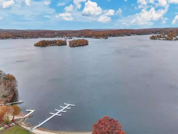 41 Mallard Cove #41, East Hampton, CT 06424