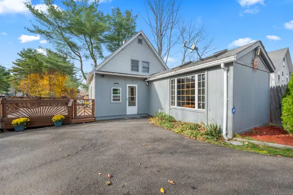 9 Cook Street, Manchester, CT 06040