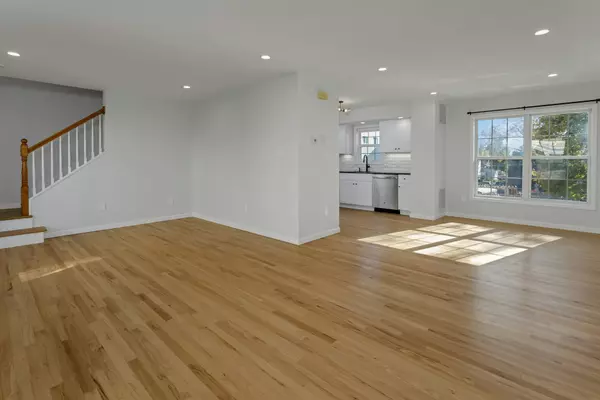 Stamford, CT 06902,187 West Avenue #APT 8