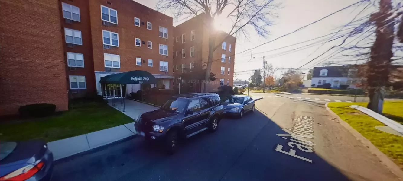 50 Fairview Avenue #APT 4J, Norwalk, CT 06850