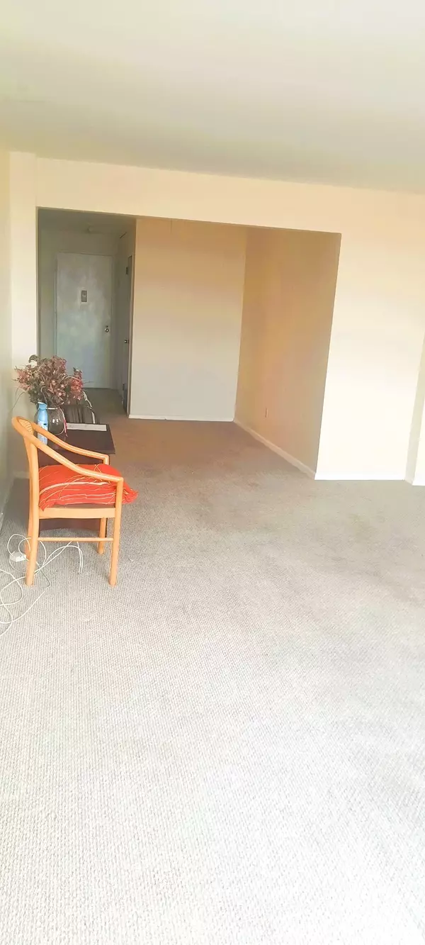 Norwalk, CT 06850,50 Fairview Avenue #APT 4J