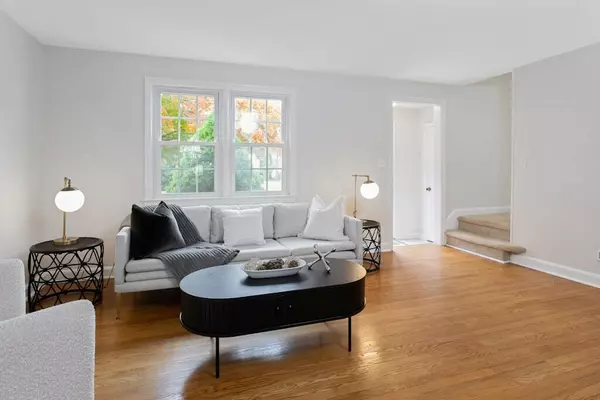 Stamford, CT 06907,393 Upper Haig Avenue