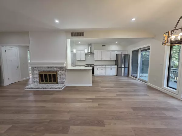 Southbury, CT 06488,876 Heritage Village #A