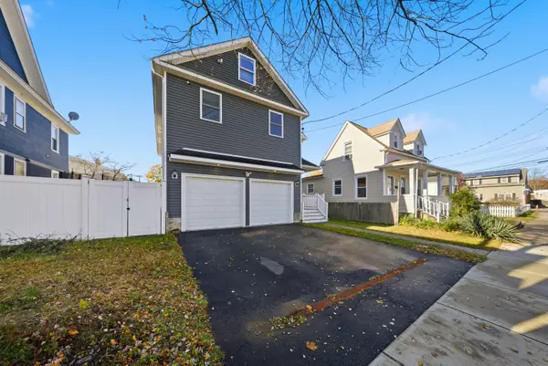 Bridgeport, CT 06604,1473 Wood Avenue