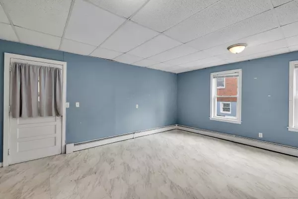 New Britain, CT 06051,223 Lawlor Street #1