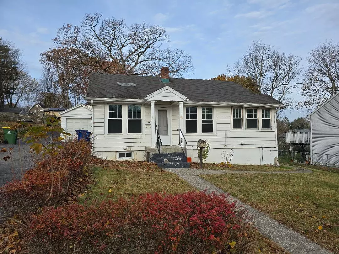 Waterbury, CT 06706,22 Holly Street