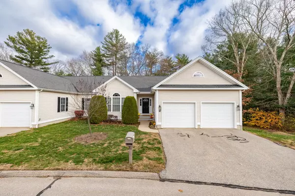 Colchester, CT 06415,6 Village Court #6