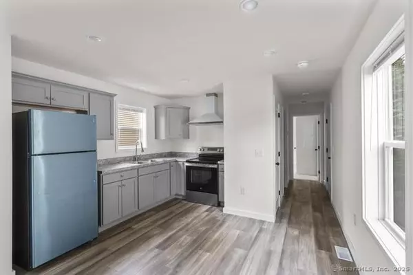 Newtown, CT 06470,55 Sugar Street #33