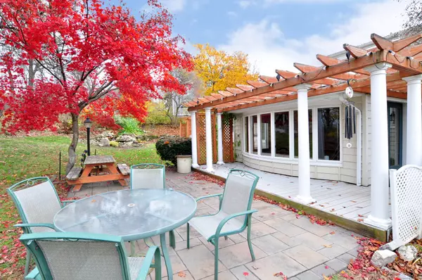 East Granby, CT 06026,7 Peppercorn Lane