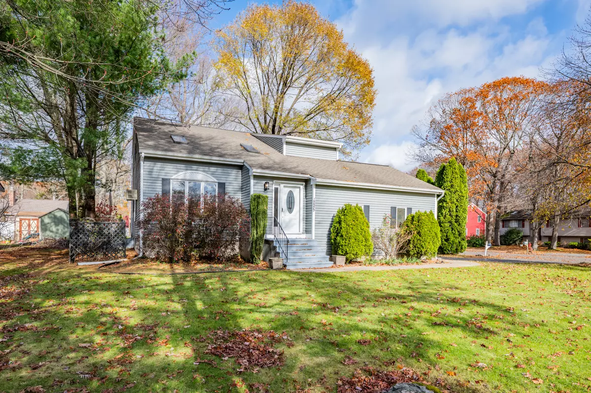 Bristol, CT 06010,225 Minnesota Lane