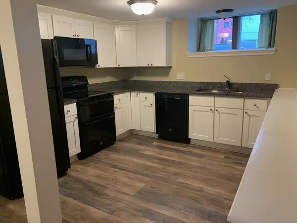 New London, CT 06320,2 Coit Street #APT 1