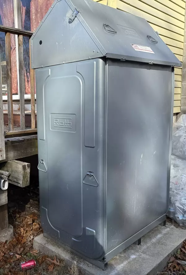 Meriden, CT 06451,165 Parkview Street