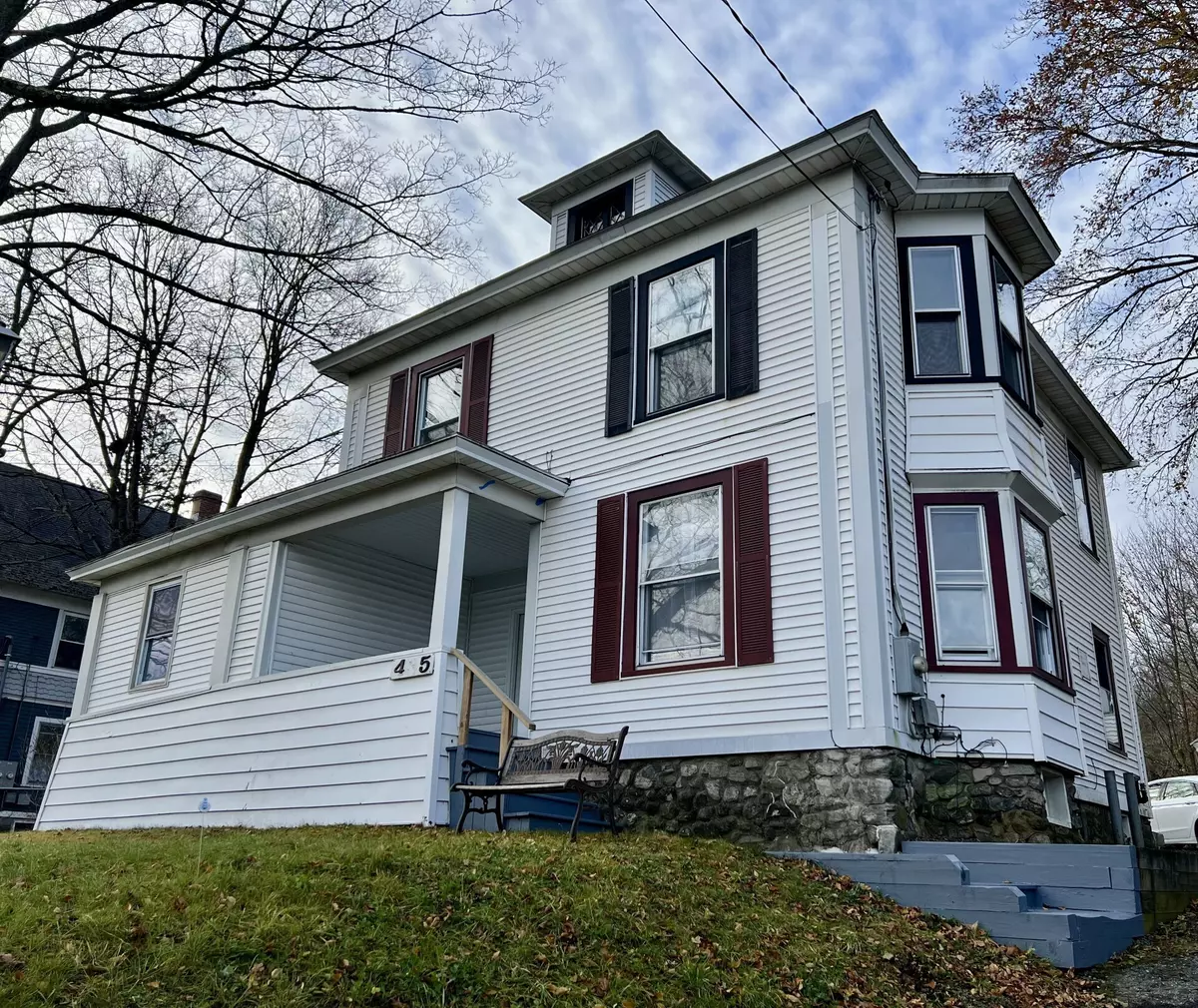 Windham, CT 06226,435 Windham Road