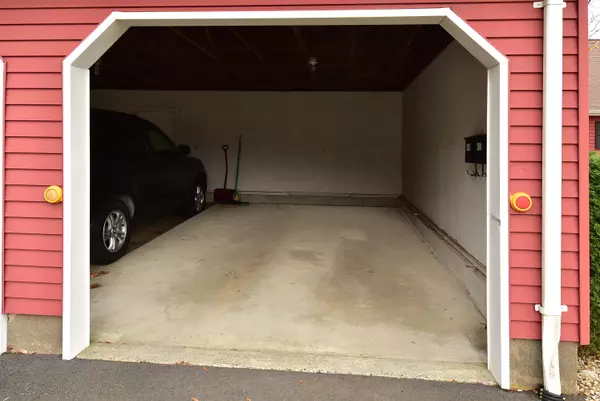 Vernon, CT 06066,413 Lady Bug Lane #413