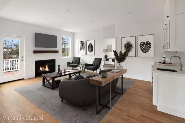 Stamford, CT 06905,12 Walnut Ridge Court