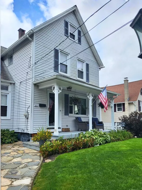 223 Rockwell Street, Norwich, CT 06360