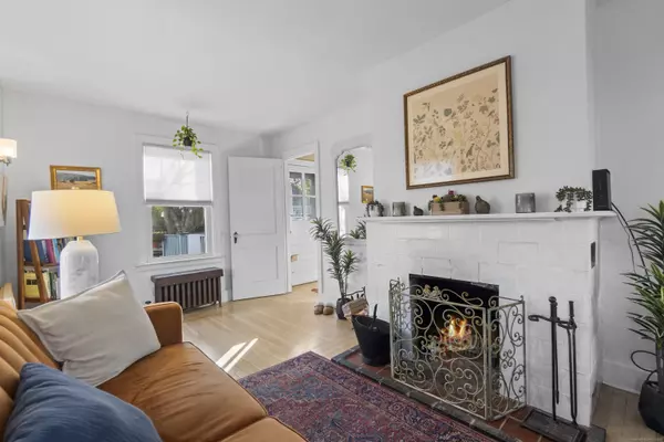 New London, CT 06320,20 Harris Road