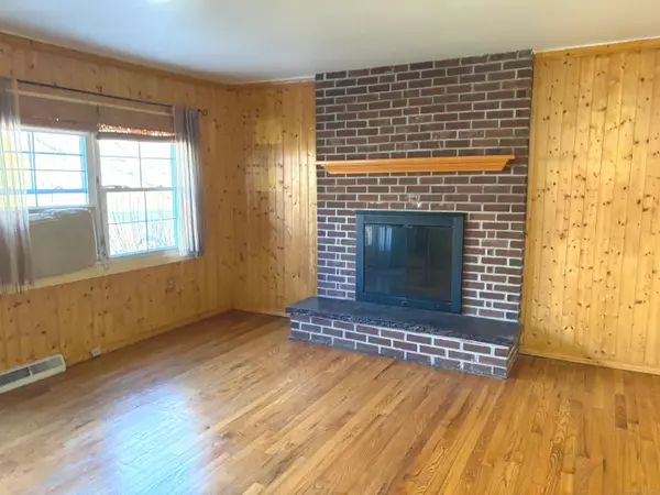 Danbury, CT 06811,100 Padanaram Road