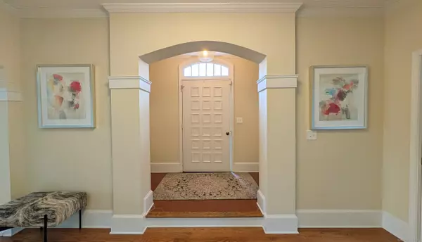 Ridgefield, CT 06877,40 Hull Place