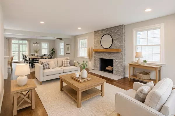 Hamden, CT 06514,70 Ingleside Drive