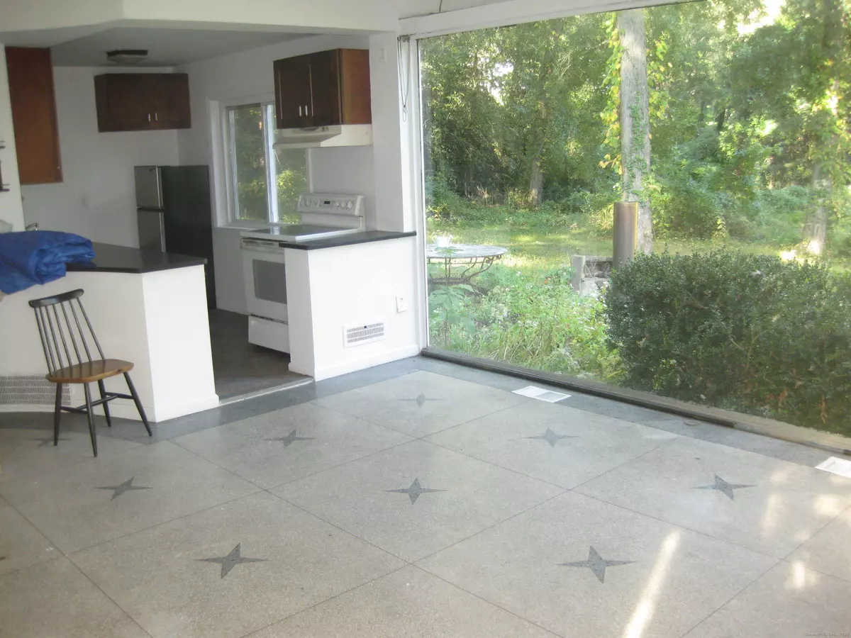 Stamford, CT 06903,109 Webbs Hill Road