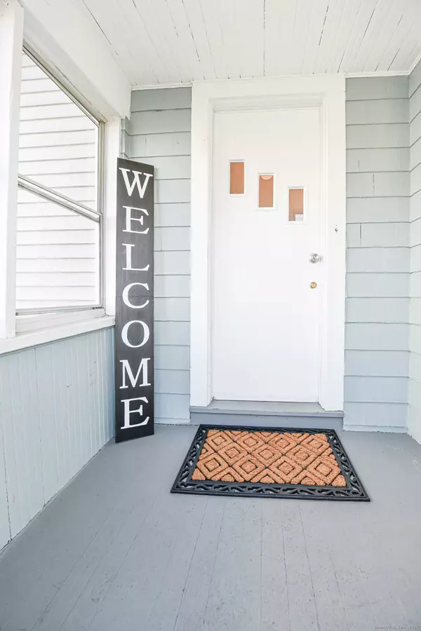 West Haven, CT 06516,82 Jones Street