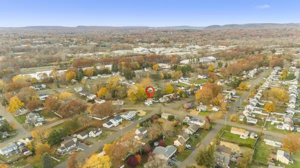 North Haven, CT 06473,52 William Street