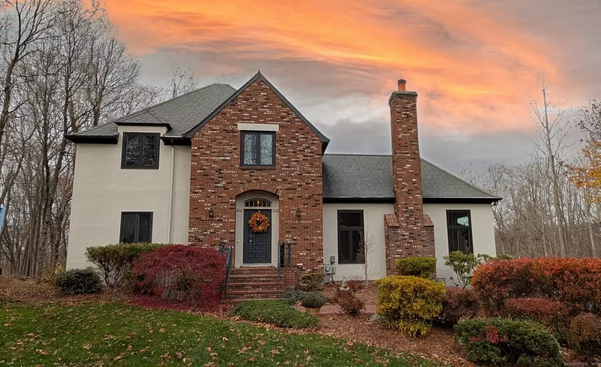 Ridgefield, CT 06877,40 Hull Place