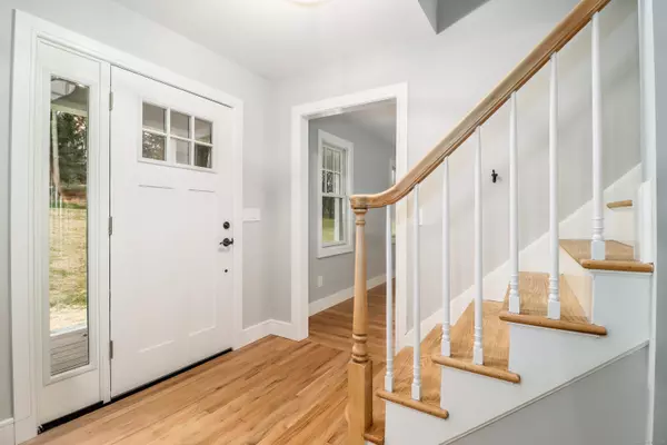 Newtown, CT 06482,5 Antler Pine Road