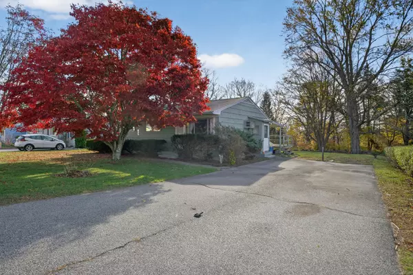 Groton, CT 06355,116 Indigo Street