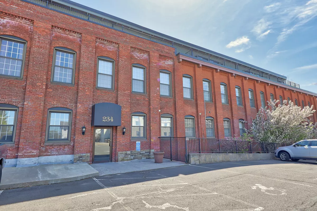 Middletown, CT 06457,234 South Main Street #APT 410